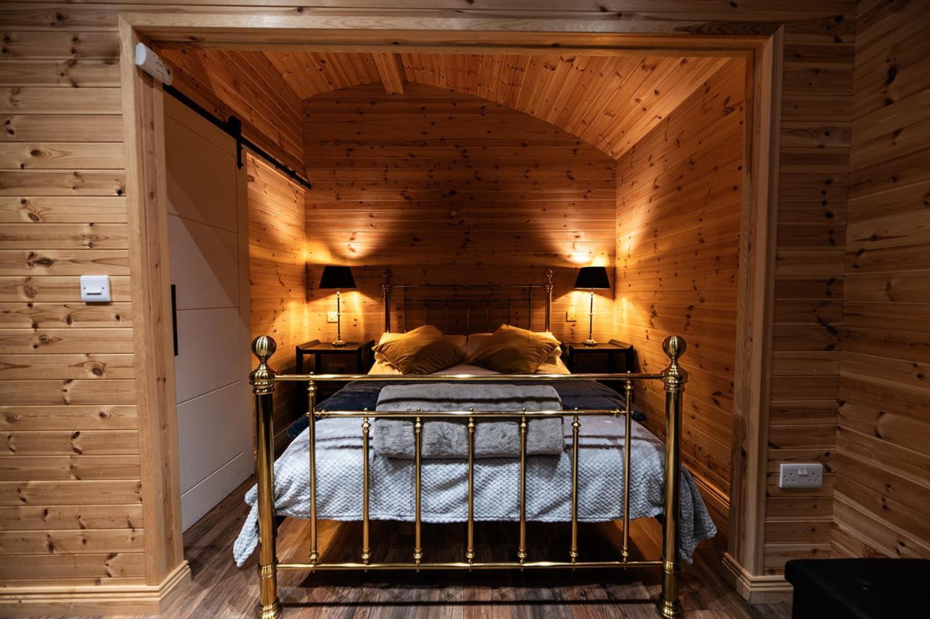 The Hen Harrier - 4 Person Luxury Glamping Cabin ดันการ์วัน ภายนอก รูปภาพ